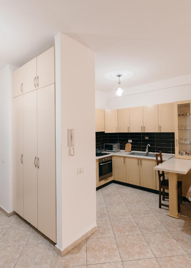 Rs Place 1-Bedroom Apartment تيرانا المظهر الخارجي الصورة